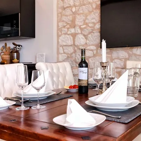 Apartment Tajan