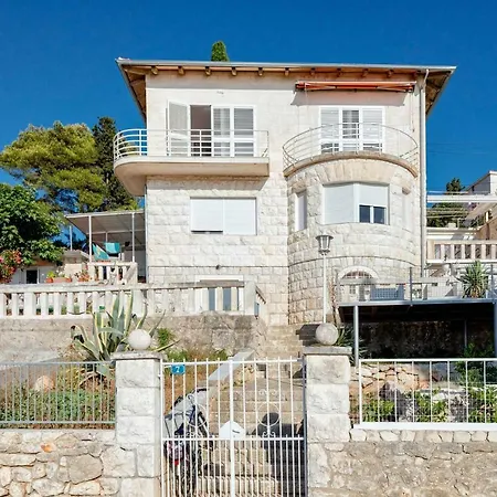 Apartment Tajan Hvar Town